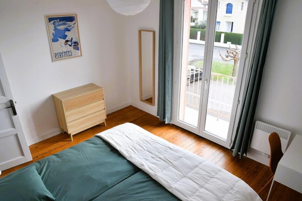 Vue Pyreneenne Elegante Avec 2 Chambres Tarbes Ngoại thất bức ảnh